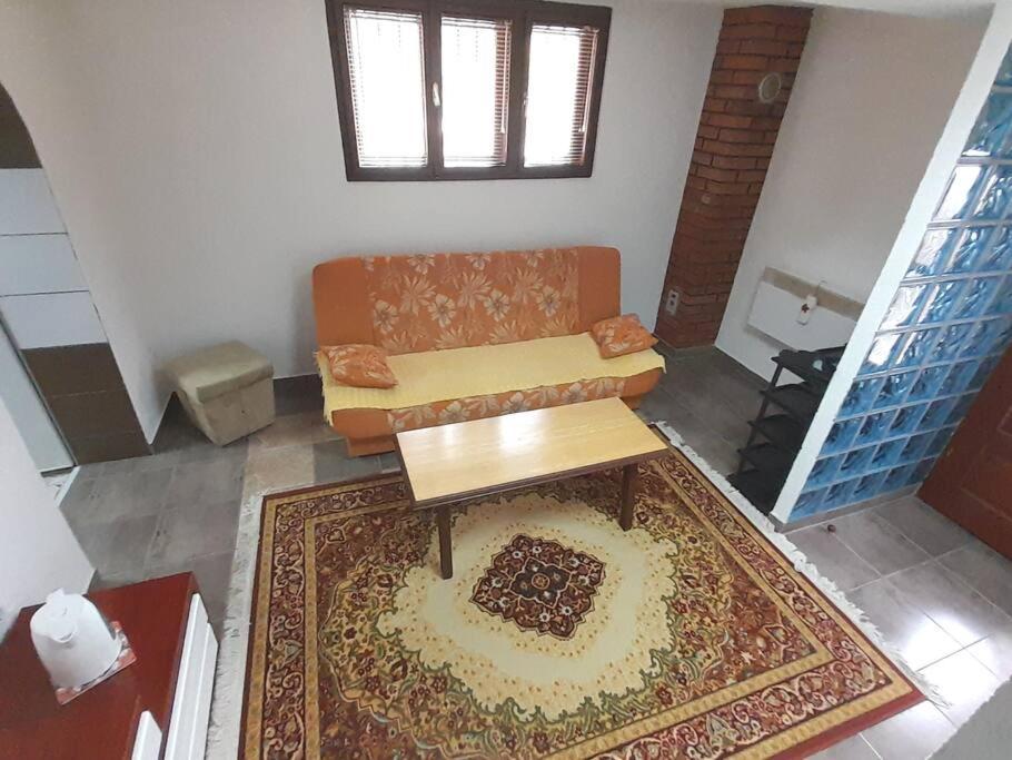 Lägenhet Cozy Guest Very Quiet And Pleasant : ) Sarajevo